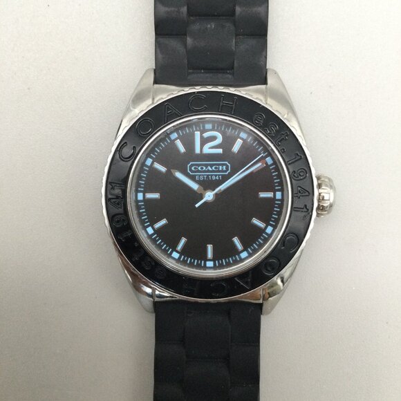 Coach Boyfriend Watch Unisex 38mm Silver Tone Black Dial Blue Index New Battery main image 6